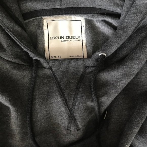 LORNA JANE - WINTER ACTIVE WEAR SET - Picture 9 of 12